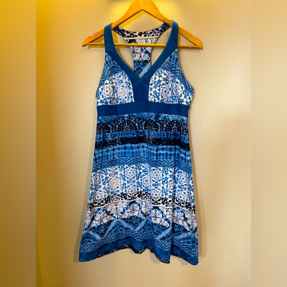 Gerry medium racerback dress size medium EUC